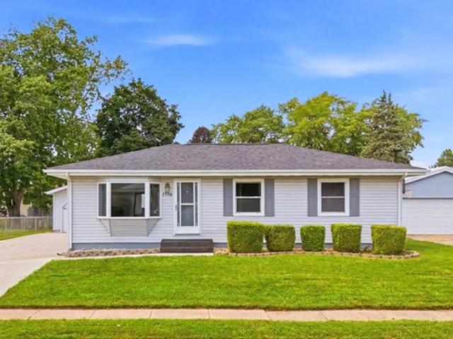 House for sale in Burlington, Iowa