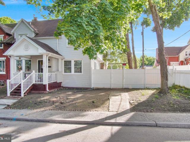 Townhouse for sale in Harrisburg, Pennsylvania