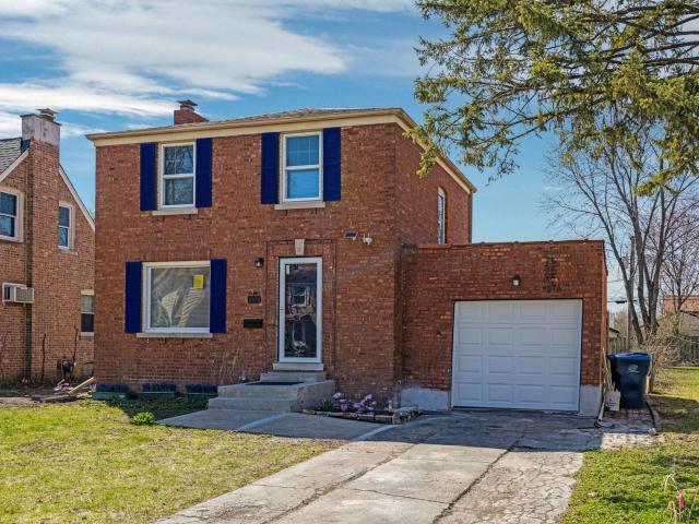 House for sale in Berkeley, Illinois