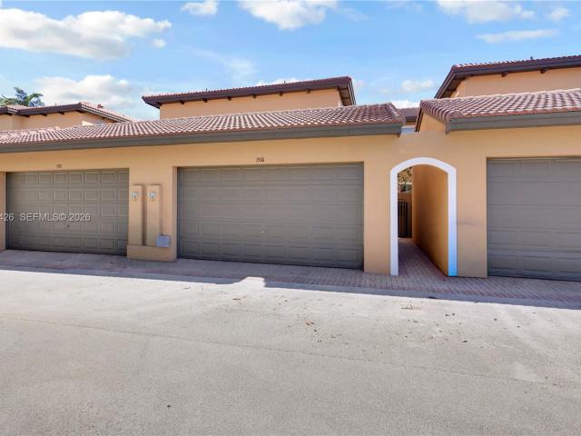 Property for sale in Pembroke Pines, Florida