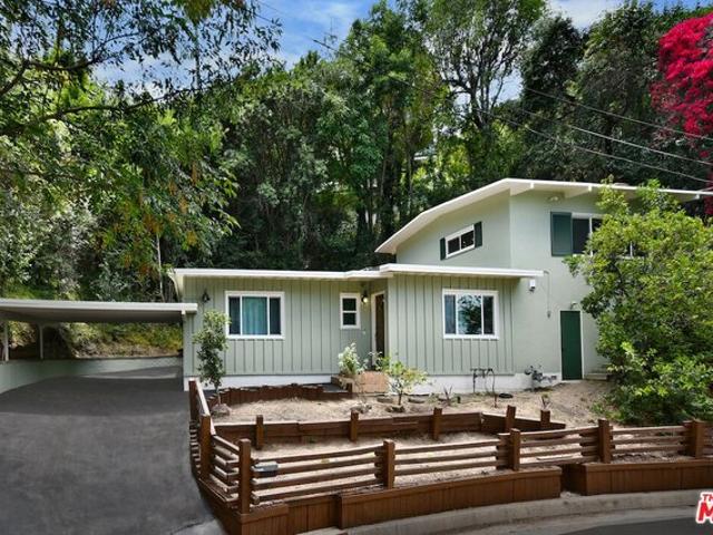 House for sale in Sherman Oaks Neighborhood Council District, Canoga Park
