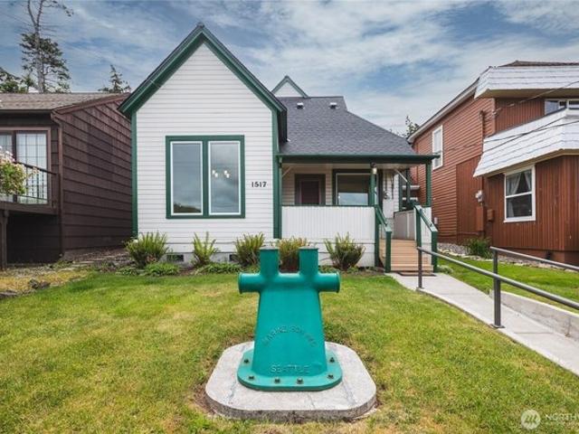 House for sale in Anacortes, Washington