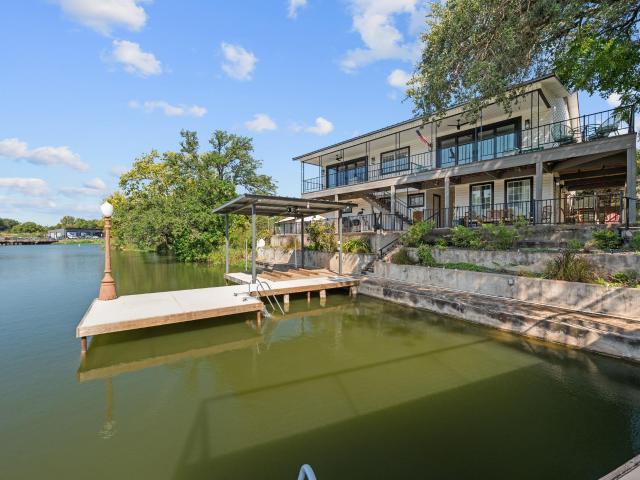 House for sale in Kingsland, Burnet County