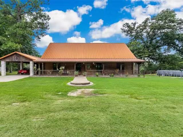 House for sale in Sulphur Springs