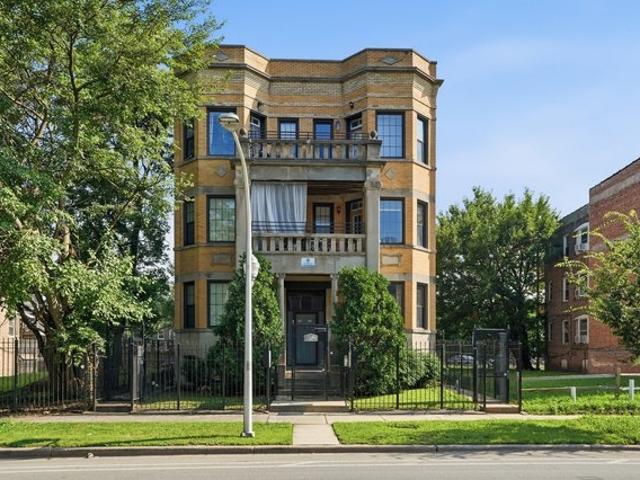 Condo for sale in Chicago Park, Illinois
