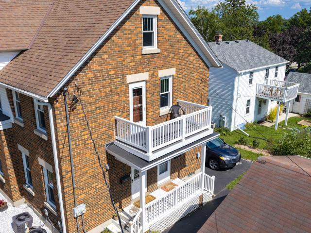 House for sale in Barton, West Bend