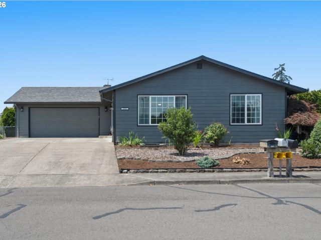 House for sale in Oregonia