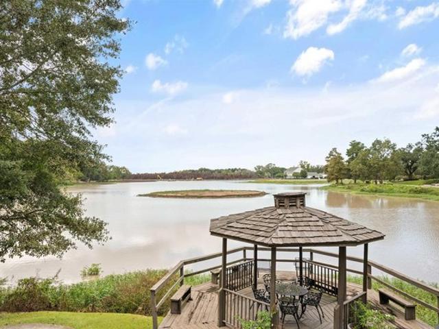 Condo for sale in Baton Rouge, East Baton Rouge Parish