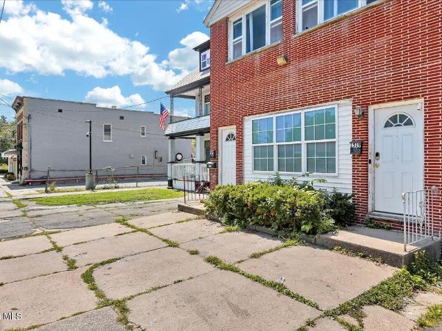 House for sale in Schenectady, New York