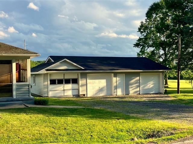 House for sale in Columbiana, Ohio