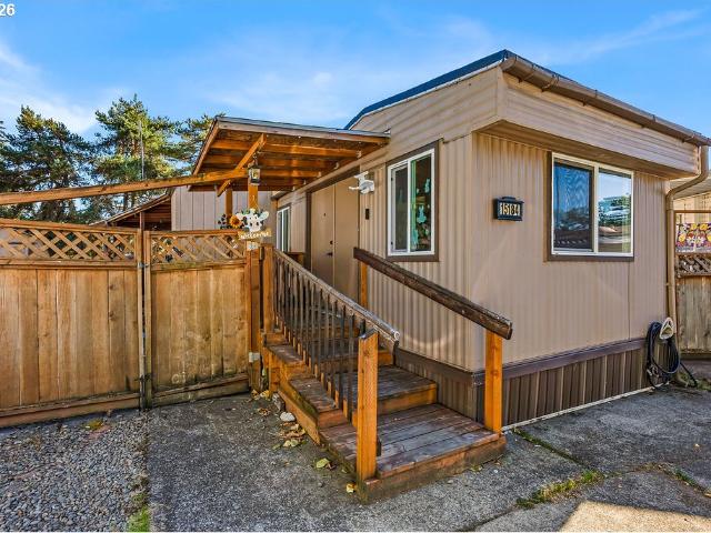 House for sale in Happy Valley, Clackamas County