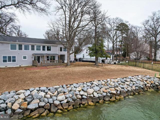 House for sale in Cobb Island, Maryland