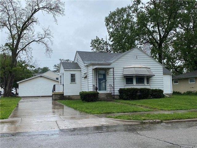 House for sale in Charleston, Illinois