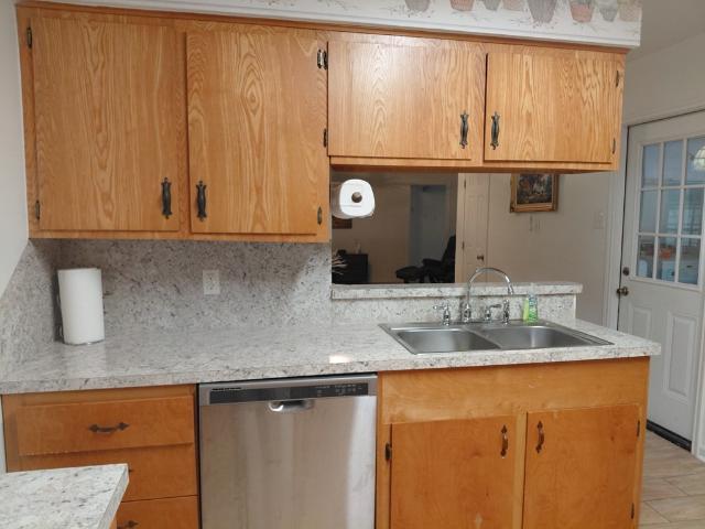 House for sale in Danbury, Texas