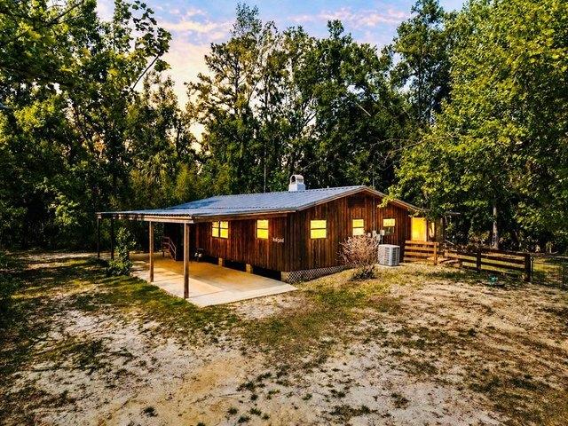 House for sale in Steinhatchee, Florida