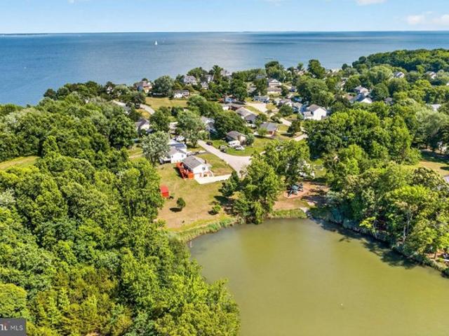 House for sale in Davidsonville, Maryland