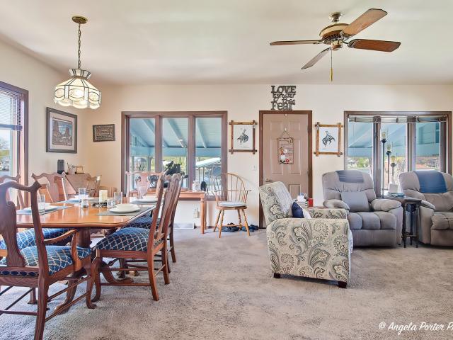 House for sale in Mchenry, Illinois