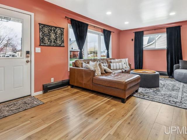 House for sale in Escanaba, Michigan