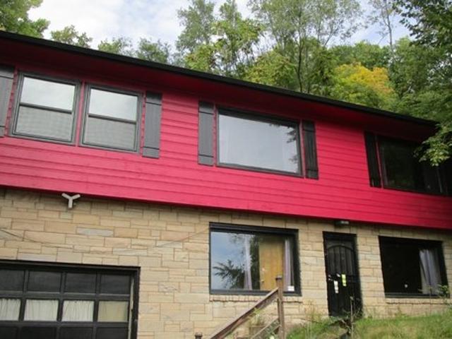 House for sale in Davenport, Scott County