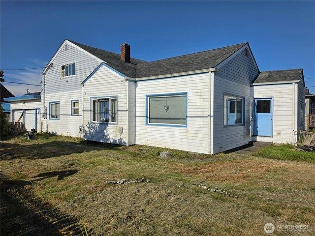 House for sale in Aberdeen, Washington