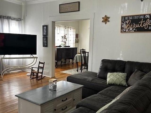 House for sale in Navarro, Texas