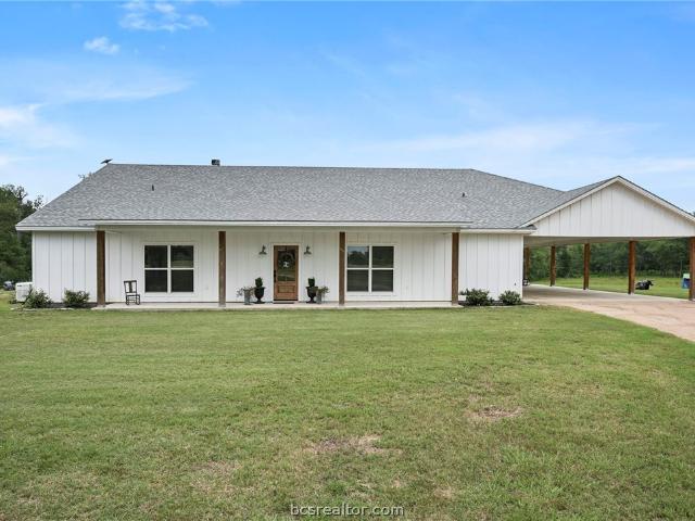 House for sale in Leon, Texas