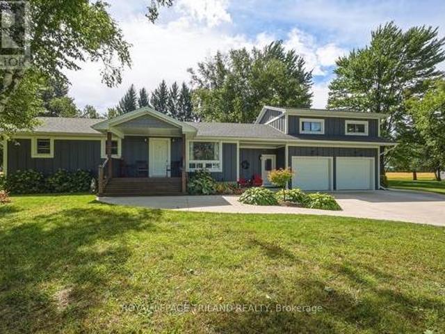 House for sale in Chatham–kent, Ontario