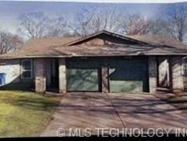 Townhouse for sale in Tulsa, Oklahoma