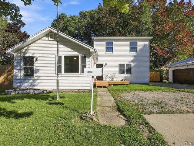 House for sale in Alma, Gratiot County