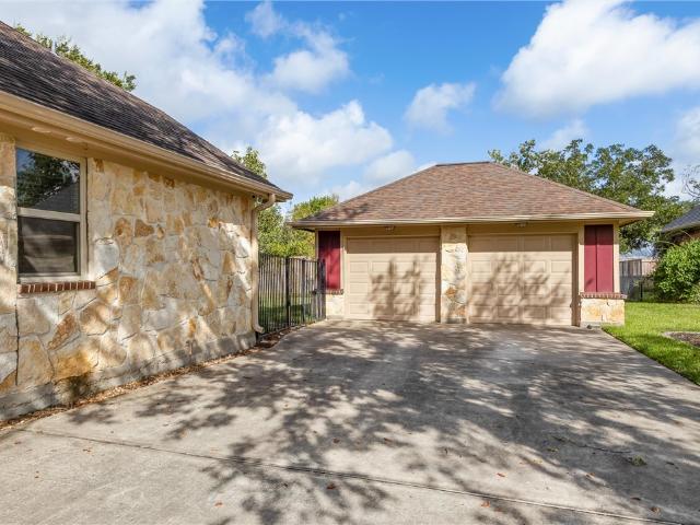 House for sale in Navasota, Grimes County