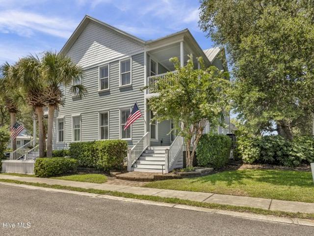Townhouse for sale in Carolina Beach, North Carolina
