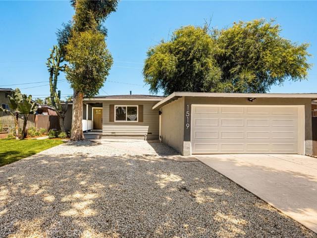 House for sale in Santa Ana, California