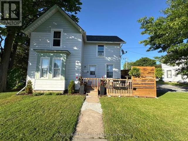 House for sale in Gananoque, Ontario