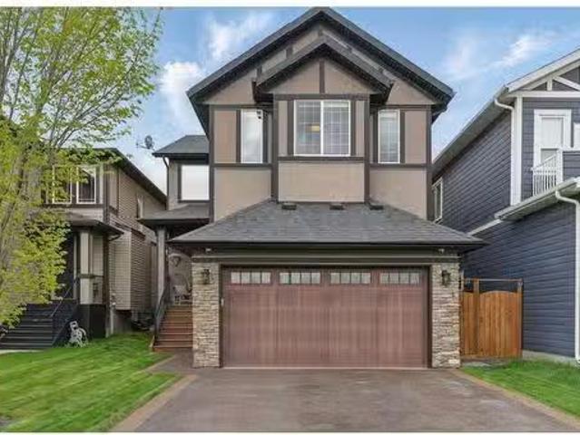 House for sale in Airdrie, Alberta