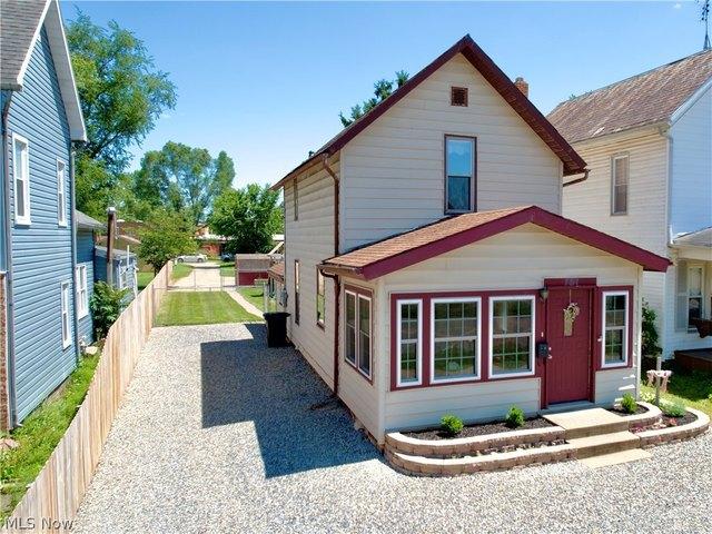 House for sale in New Philadelphia, Ohio
