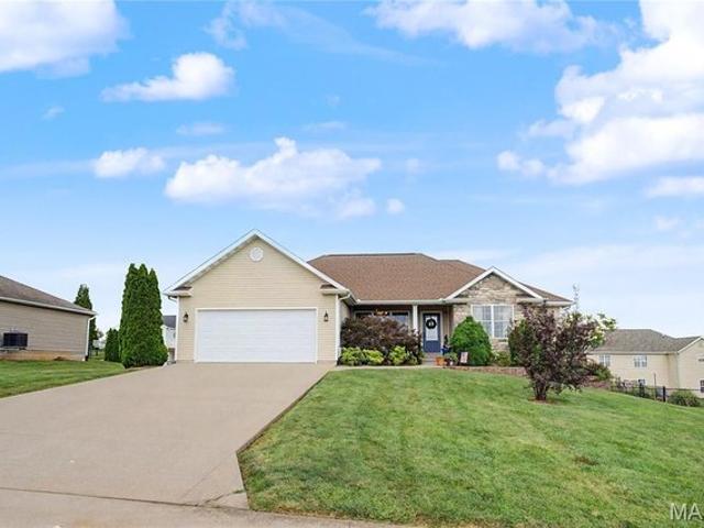 House for sale in Jackson, Missouri
