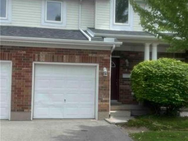 Townhouse for sale in Guelph, Ontario