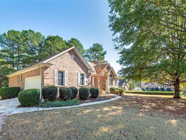 House for sale in Hampton, Georgia