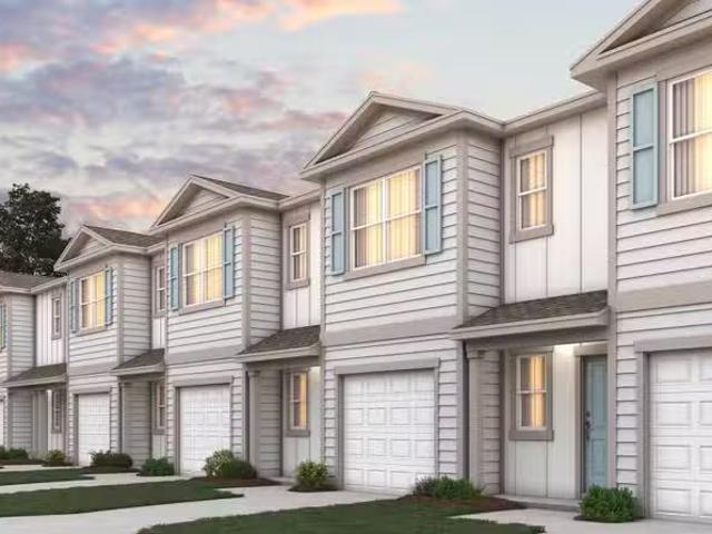 Condo for sale in Brunswick Condo for sale in Brunswick