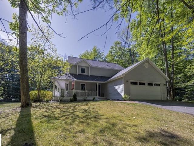 House for sale in Green Lake, Michigan