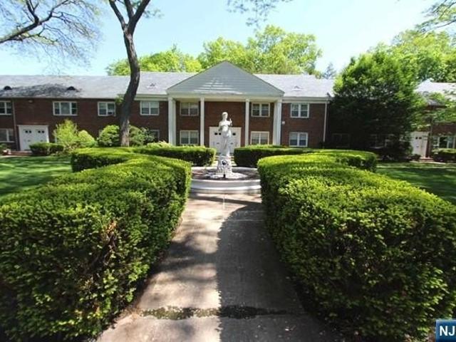 Condo for sale in Englewood, New Jersey