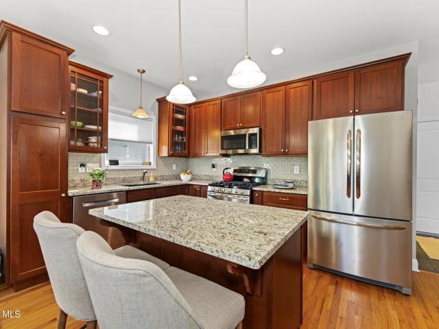 Townhouse for sale in Niskayuna, New York
