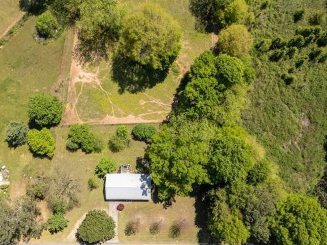 House for sale in Carnesville, Georgia