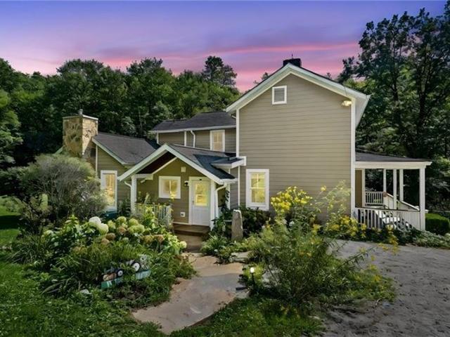 House for sale in Mars, Pennsylvania
