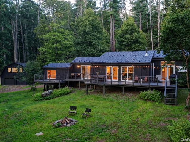 House for sale in Minisink Ford, Town of Tusten