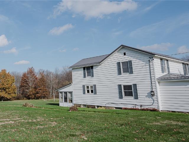 House for sale in Commodore, Pennsylvania