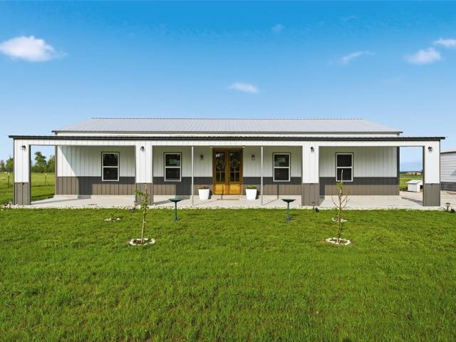 House for sale in Leroy, Texas