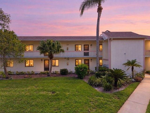 Condo for sale in Oldsmar, Pinellas County