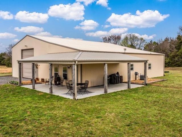 House for sale in Ark