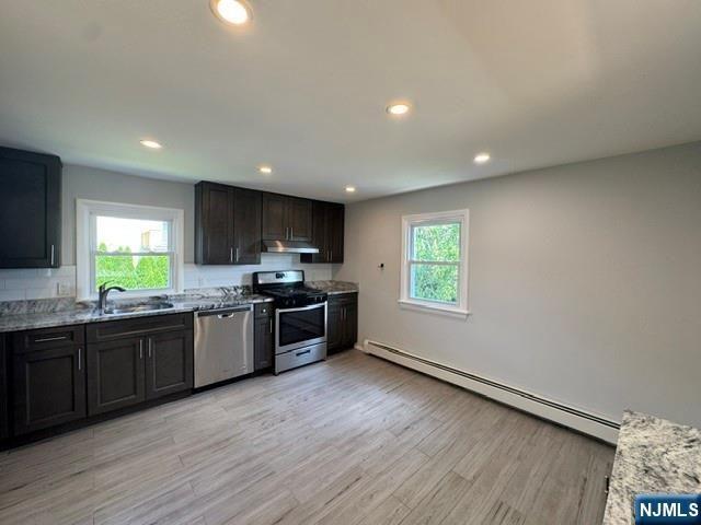 Duplex for rent in Elmwood Park, New Jersey